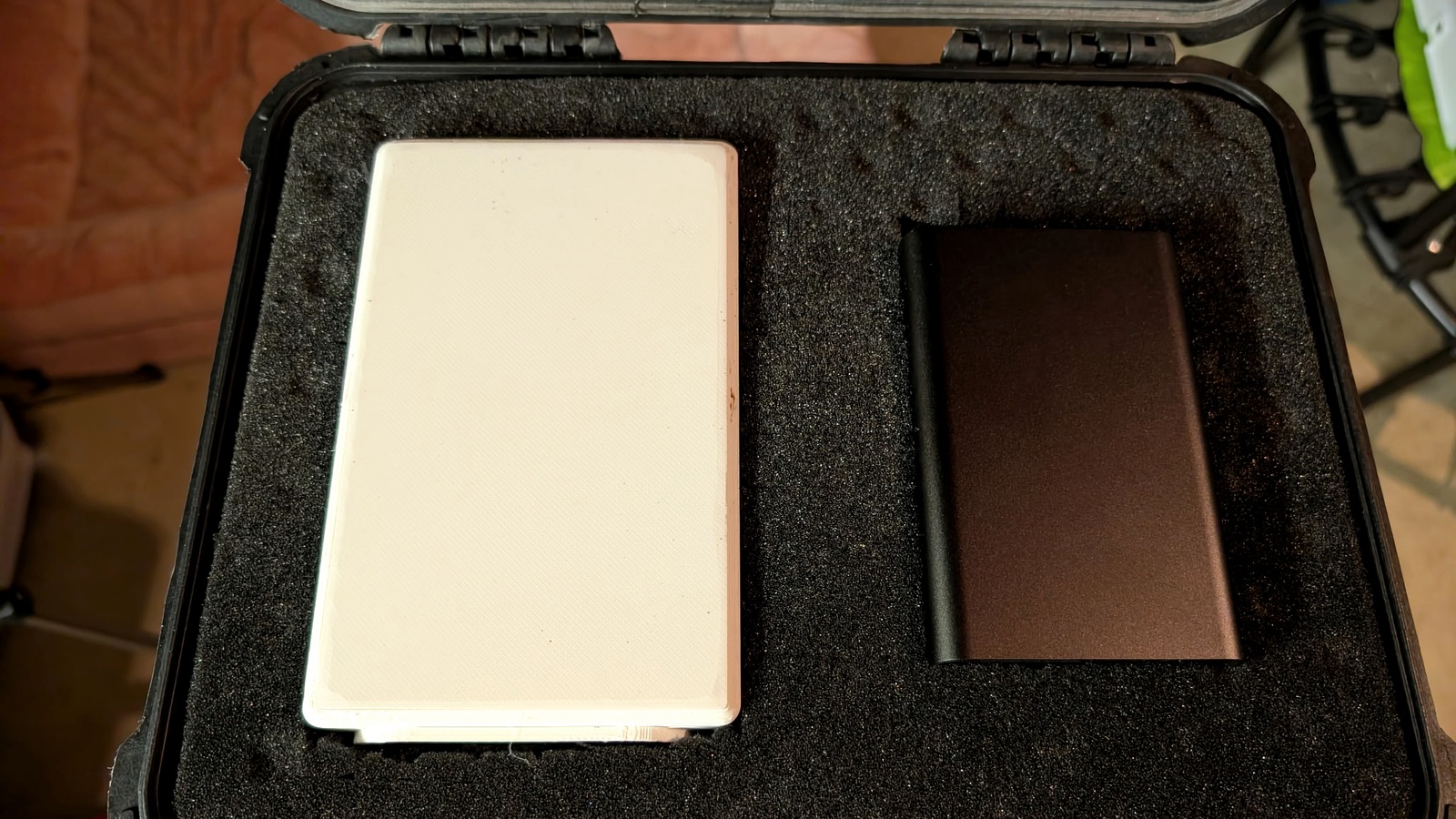 CLARVON Veris Alpha Field Kit arranged in its portable case